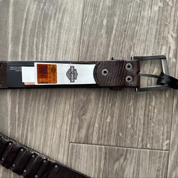 ✔️HARLEY DAVIDSON MENS STUDDED AND RIBBED LEATHER BELT - Picture 9 of 9